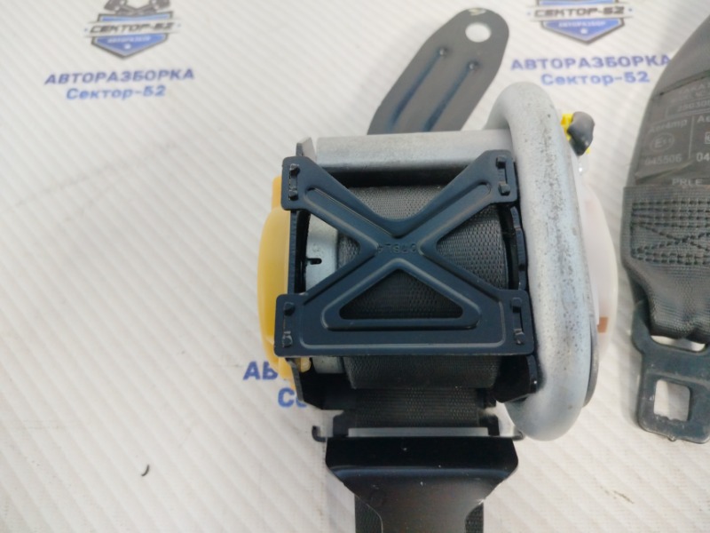 Ремень безопасности передний правый Civic 2008 FK R18A2 Ремень безопасности передний правый Civic 2008 FK R18A2