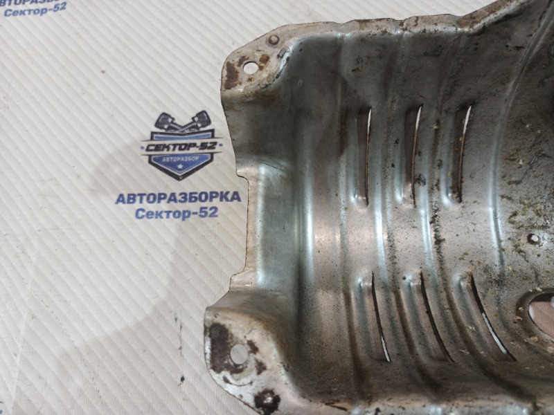 Экран тепловой Civic 2008 FK R18A2