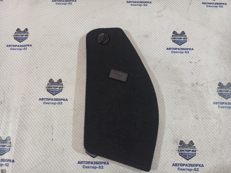 Обшивка багажника задняя правая Honda Civic 2008 FK R18A2 84620SMGE03ZA контрактная
