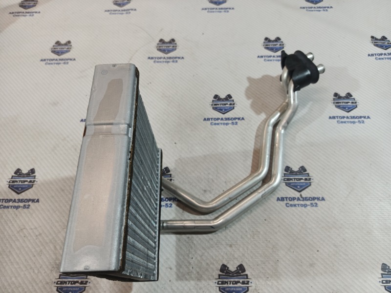 Радиатор отопителя Civic 2008 FK R18A2 Радиатор отопителя Civic 2008 FK R18A2