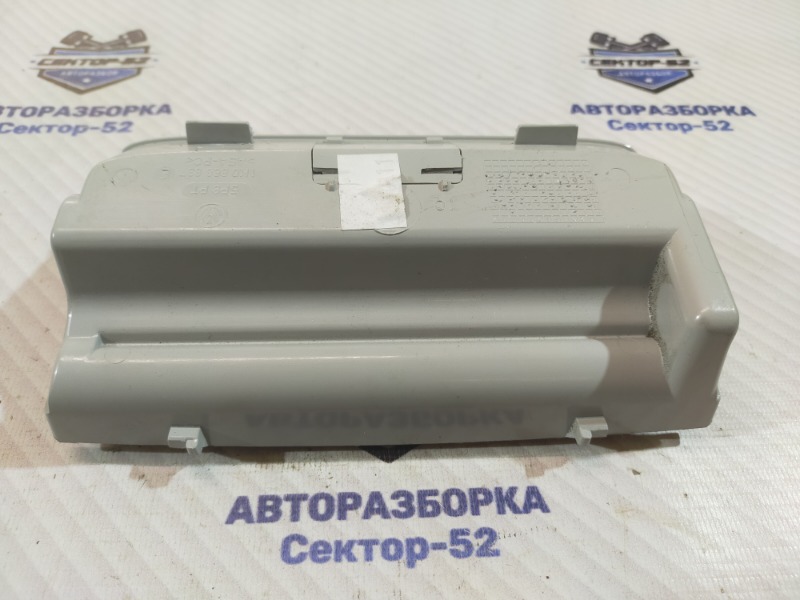 Очечник Passat 2011 B7