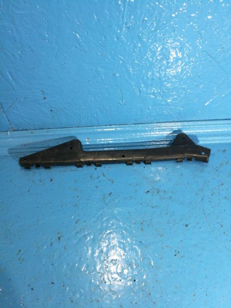 Направляющая бампера задняя левая Chery QQ6 S21 S212804511 Б/У