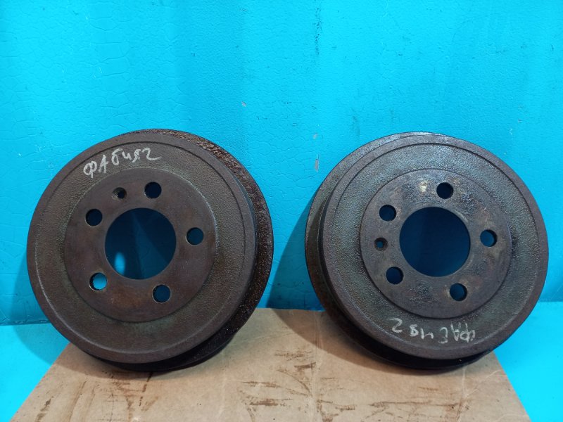 Барабан тормозной Skoda Fabia 6R0609617C Б/У