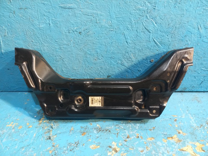 Подрамник Skoda Fabia 6Q0199287K Б/У