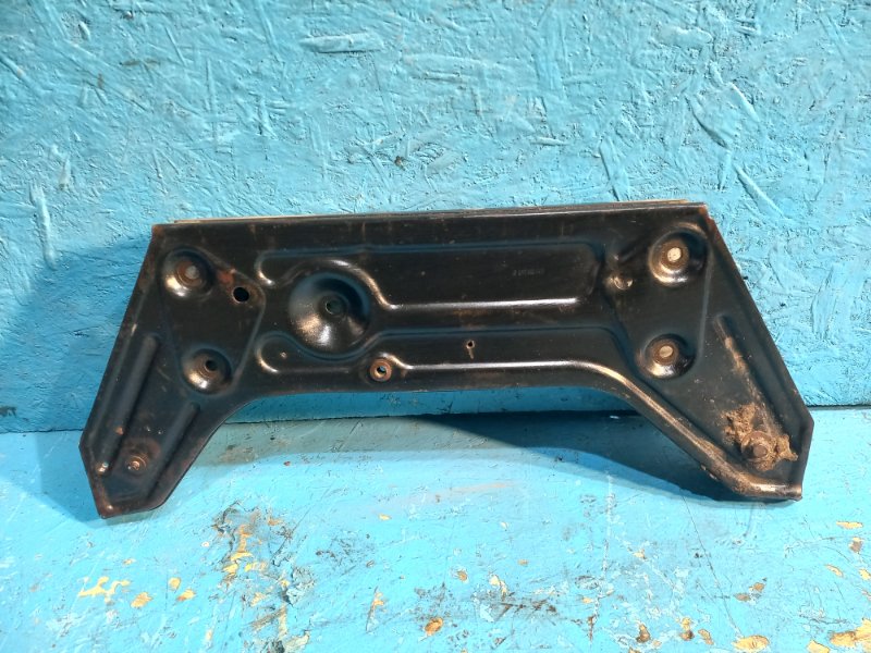 Подрамник Skoda Fabia