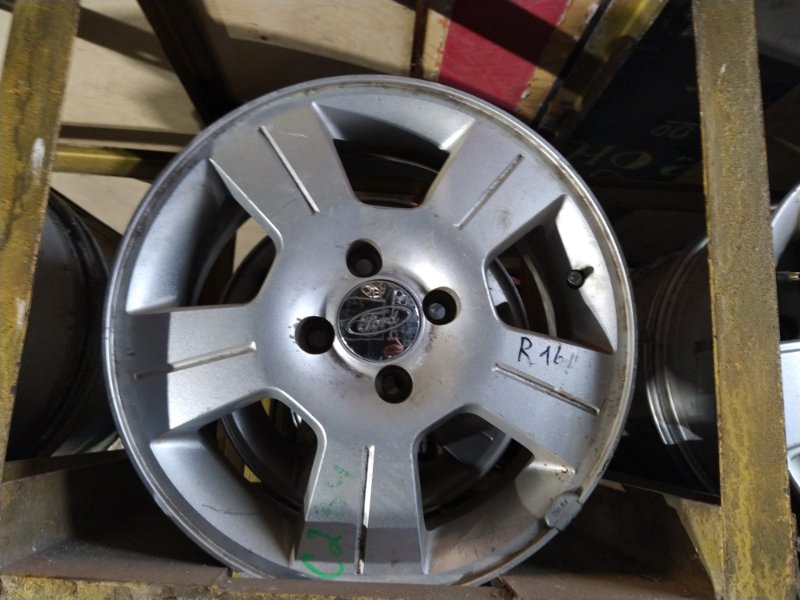 Диск литой r16 Ford (б/у) Диск литой r16 Ford (б/у)