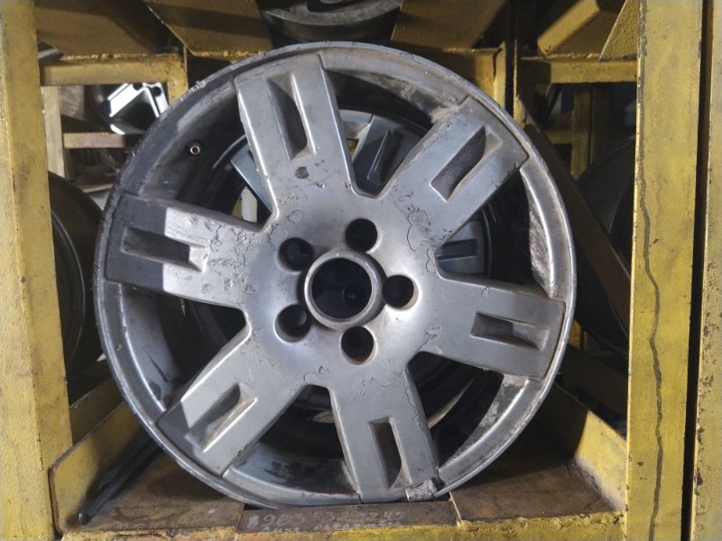Диск литой r16 Ford (б/у) Диск литой r16 Ford (б/у)
