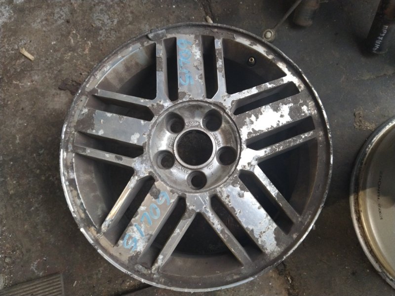 Диск литой r16 Ford (б/у) Диск литой r16 Ford (б/у)