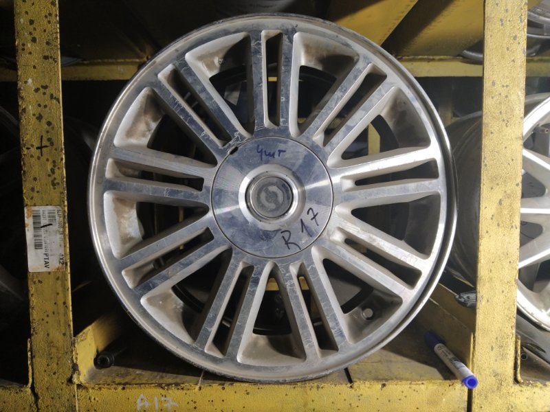 Диск литой r17 Ford (б/у) Диск литой r17 Ford (б/у)
