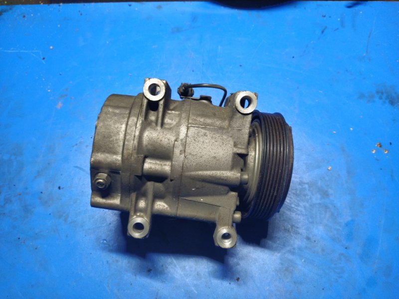 Компрессор кондиционера Q45 (F50) 2001 - 2008