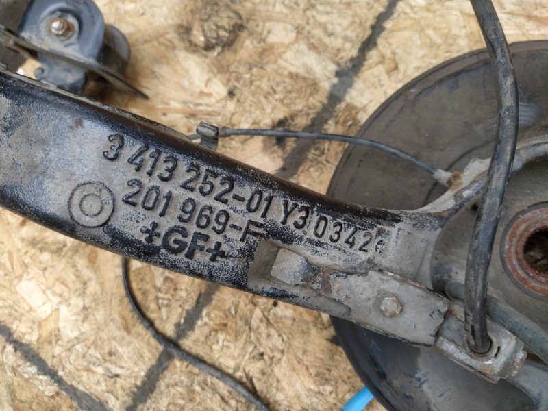 Рычаг задний продольный правый X3 E83 LCI 2006-2010