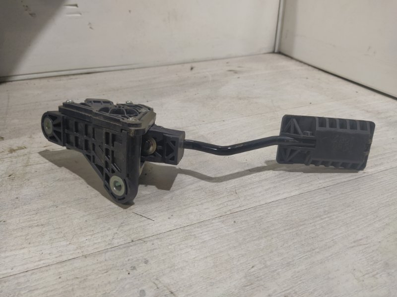 Педаль газа (электронная) CR-V III (RE) 2006 - 2012