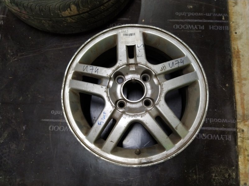 Диск литой r15 Ford (б/у) Диск литой r15 Ford (б/у)