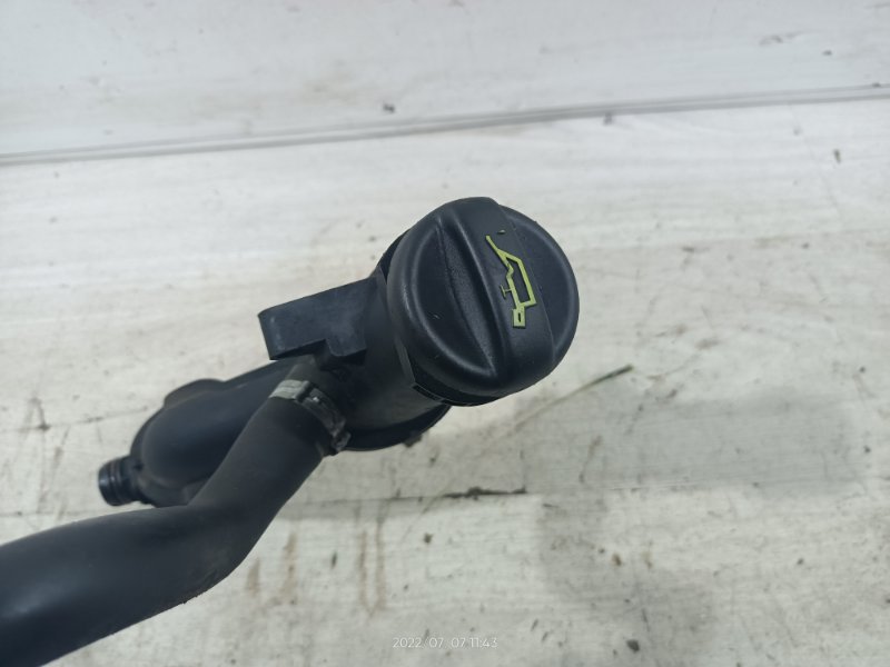 Маслозаливная горловина Mondeo 4 (07-14) 2009 Универсал 2.0L Duratorq /QXBA