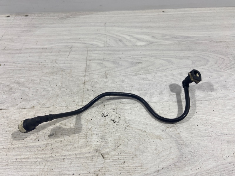 Трубка топливная Ford Focus 3 (11-14) 2013 Хэтчбек 1.6L Duratec (123PS)/PNDA 1709746 контрактная