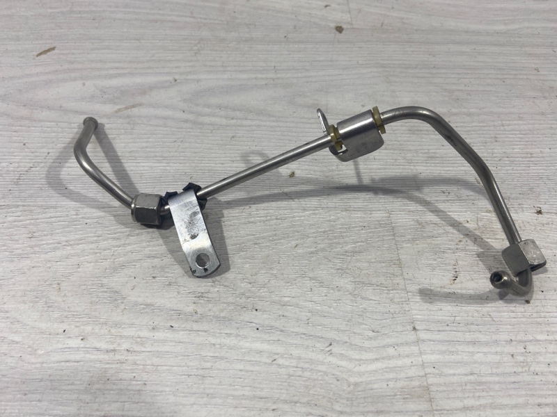 Запчасть трубка топливная Ford Focus 3 (11-14) 2012 2.0L Duratec/XQDA 5133843 контрактная Трубка топливная Ford Focus 3 (11-14) 2012 2.0L Duratec/XQDA 5133843 контрактная