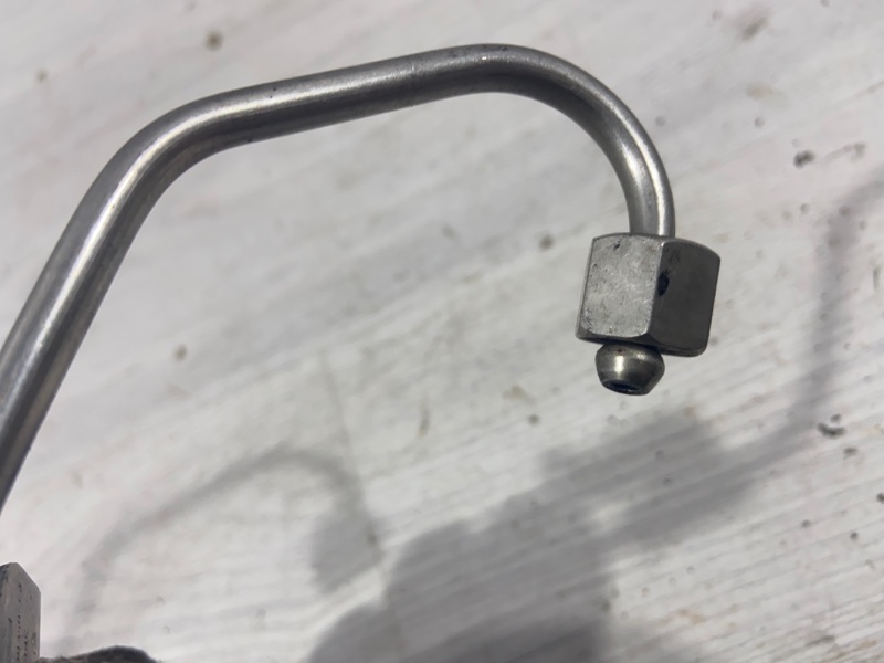 Трубка топливная Ford Focus 3 (11-14) 2.0L Duratec/XQDA Трубка топливная Ford Focus 3 (11-14) 2.0L Duratec/XQDA