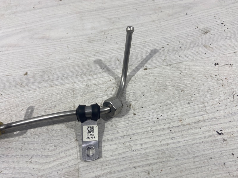 Трубка топливная Focus 3 (11-14) 2012 2.0L Duratec/XQDA Трубка топливная Focus 3 (11-14) 2012 2.0L Duratec/XQDA