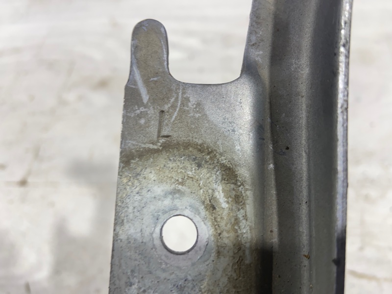 Петля капота левая Ford Ranger (06-11) Пикап. 4 двери 2.5L 16V DOHC HPCR DI TC Diesel