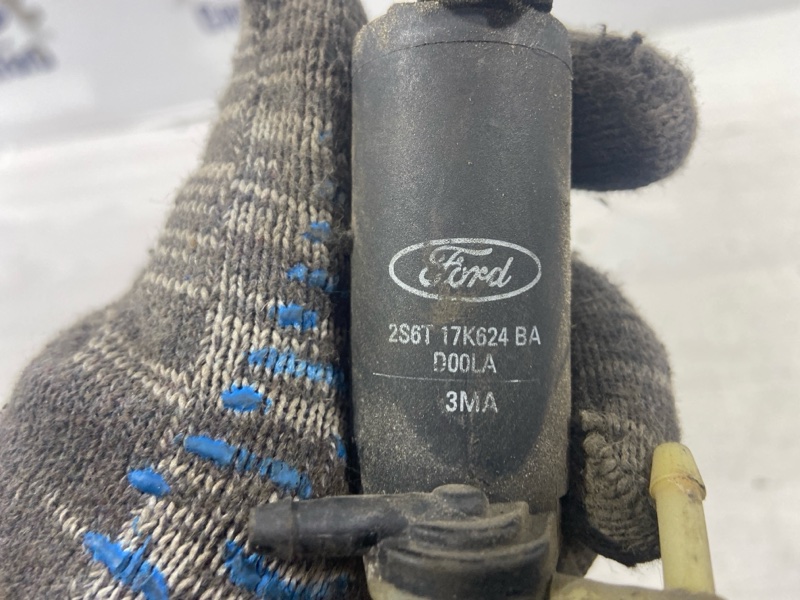 Моторчик стеклоомывателя Ford Fusion (01-12) UAV 1.6L DURATEC