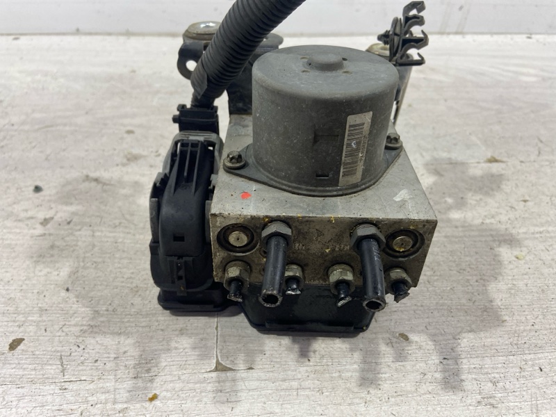 Запчасть блок abs (насос) Ford S-MAX (06-15) 2011 SAV 2.0L Duratorq DOHC(150/163PS)-DW10C 1857639 контрактная Блок ABS (насос) Ford S-MAX (06-15) 2011 SAV 2.0L Duratorq DOHC(150/163PS)-DW10C 1857639 контрактная