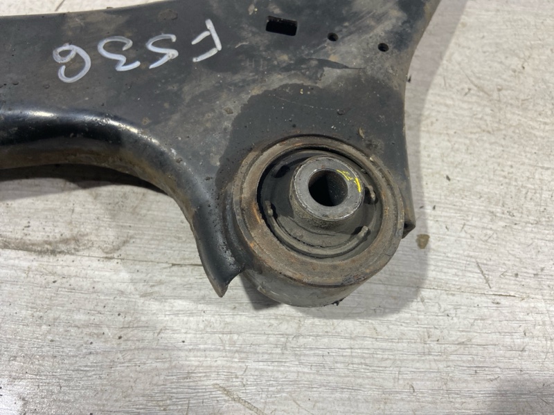 Рычаг передний левый Ford S-MAX (06-15) SAV 2.0L Duratorq DOHC(150/163PS)-DW10C Рычаг передний левый Ford S-MAX (06-15) SAV 2.0L Duratorq DOHC(150/163PS)-DW10C