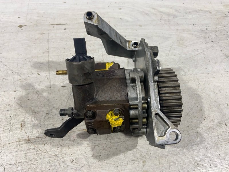 ТНВД Ford Fusion (01-12) 2004 UAV 1.4L Duratorq/F6JA 1522409 контрактная