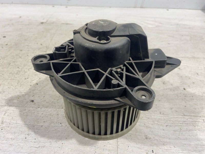 Моторчик печки Chrysler SEBRING (2001-2006) 2005 4885612AB контрактная