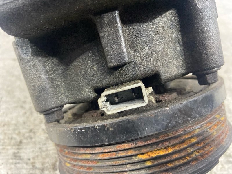 Компрессор кондиционера Mondeo 3 (00-07) 2006 ХЭТЧБЕК 2.0L DURATORQ/HJBC