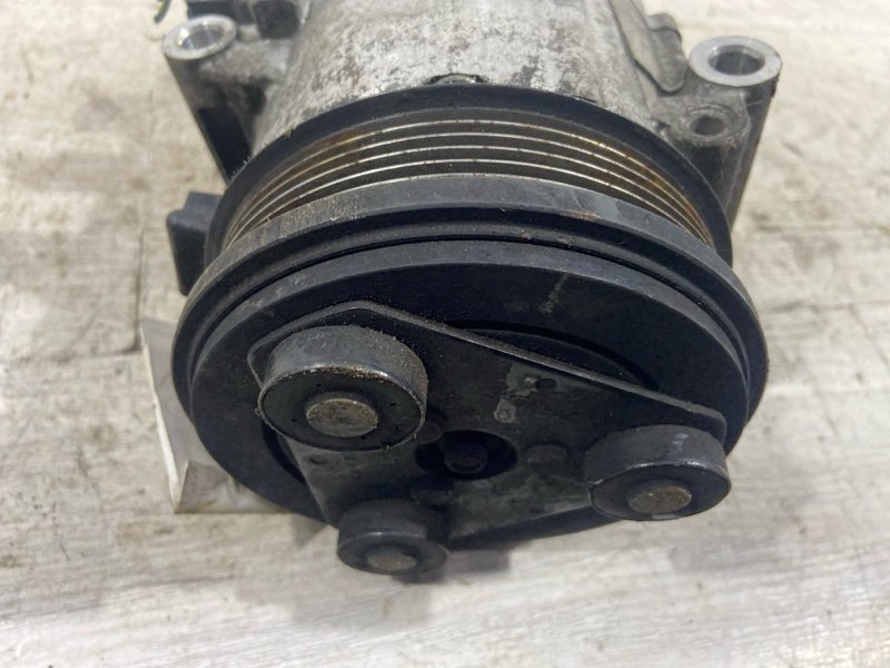 Компрессор кондиционера Focus 2 (04-08) 2008 УНИВЕРСАЛ 2.0L DURATORQ