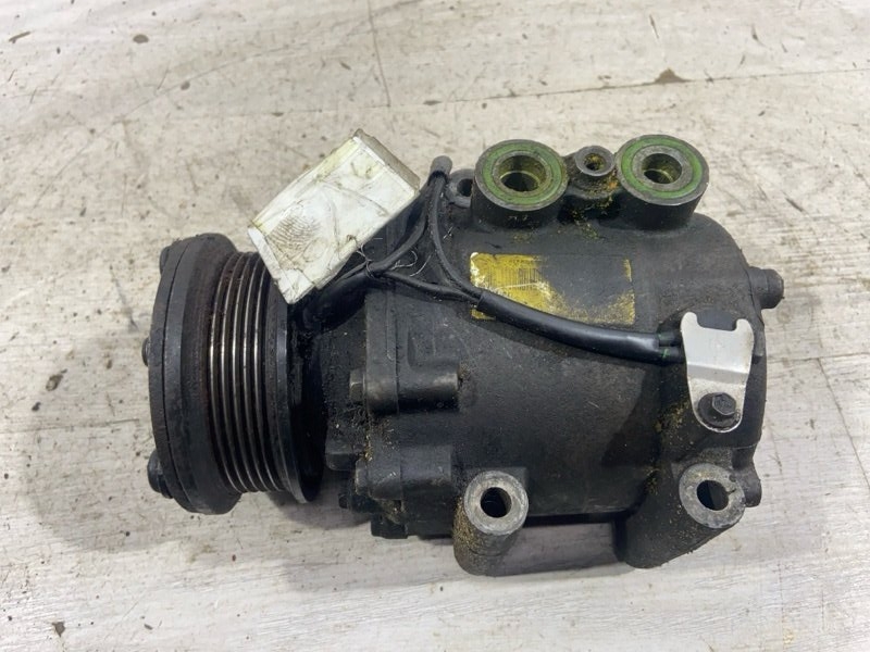 Компрессор кондиционера Ford Mondeo 3 (00-07) 2007 ХЭТЧБЕК 2.0L DURATEC-HE 1371570 контрактная