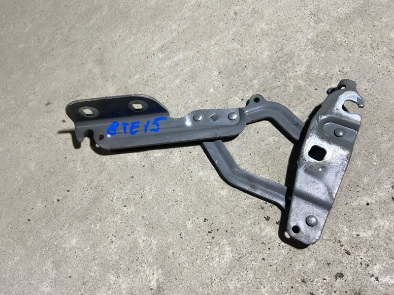 Петля капота правая Ford Fiesta (08-12) 2010 Хэтчбек 5 дв. 1.4L Zetec-S PFI Bi-Fuel 96PS Sigma 1673015 контрактная