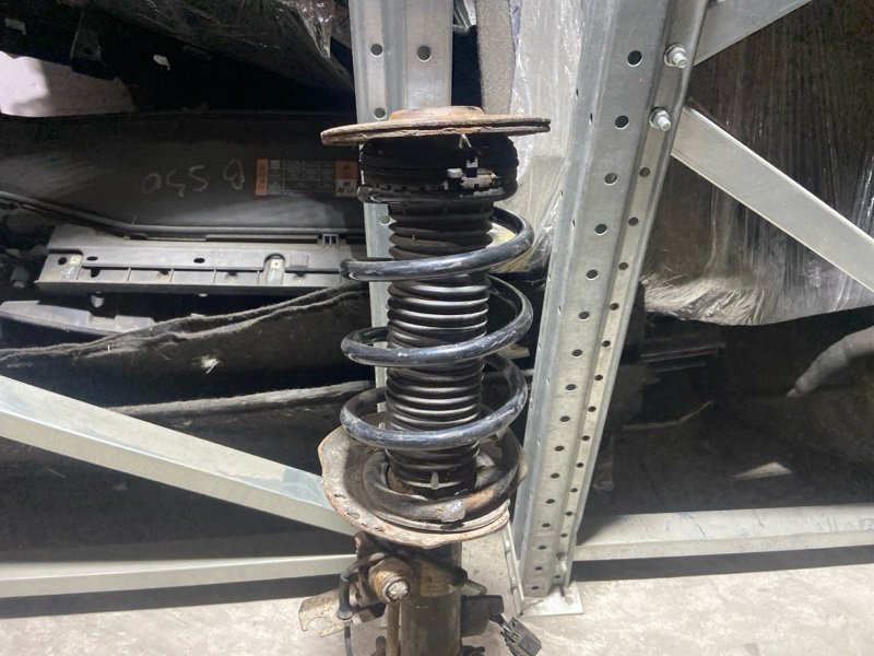 Амортизатор передний левый Ford S-MAX (06-15) 2011 SAV 1.6L EcoBoost SCTi 160/182PS 1717820 контрактная