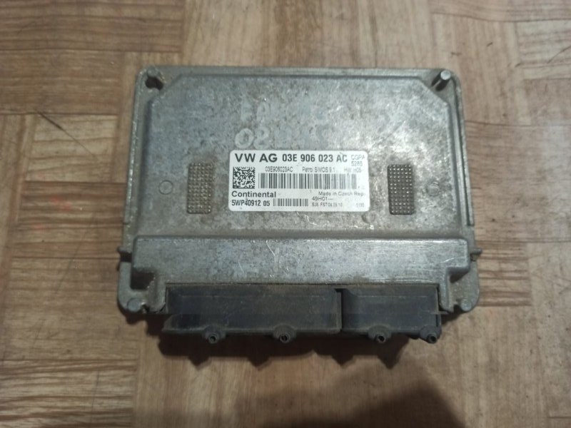 Запчасть эбу SKODA FABIA 2 03e906023b контрактная ЭБУ SKODA FABIA 2 03e906023b контрактная
