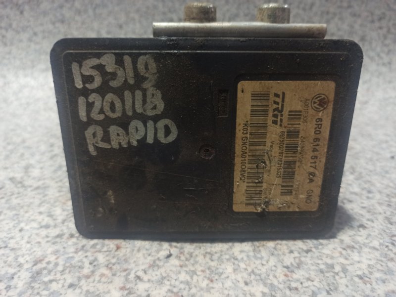 Блок abs SKODA Rapid 2013 6r0614517ca контрактная