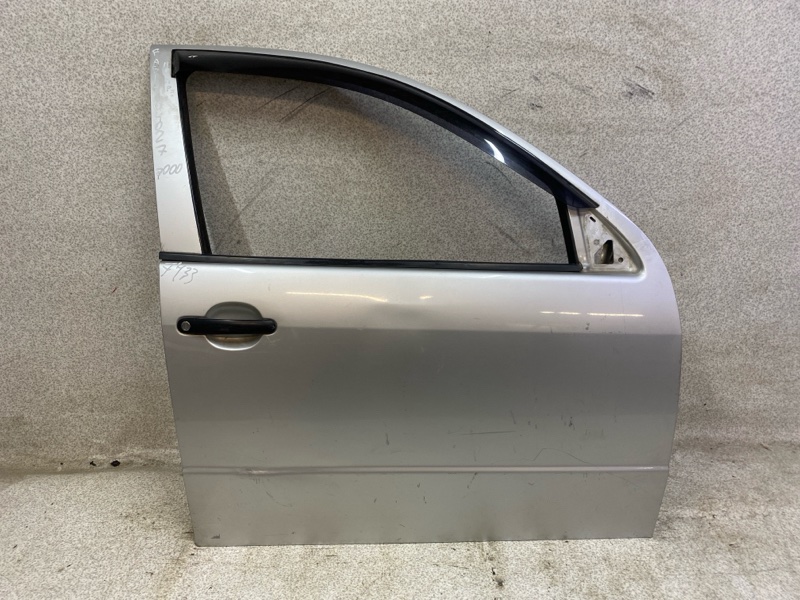 Дверь передняя правая Skoda FABIA 2006 6Y Б/У