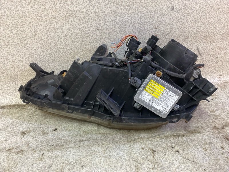 Фара Lancer 10 2007