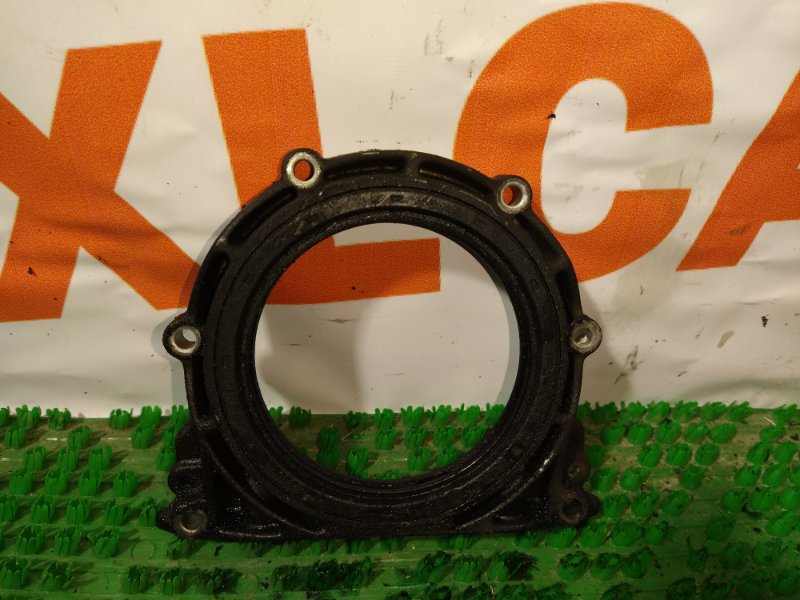 Крышка коленвала SsangYong Korando KJ OM601 6610113008 контрактная
