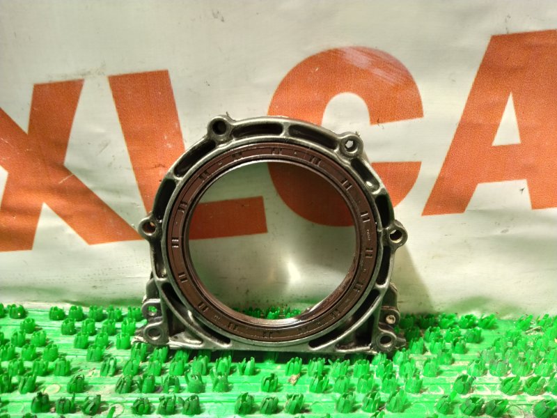 Крышка коленвала SsangYong Rexton GAB OM602 6610113008 контрактная