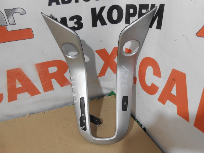 Накладка консоли Chevrolet Cruze j300 9594590930 контрактная