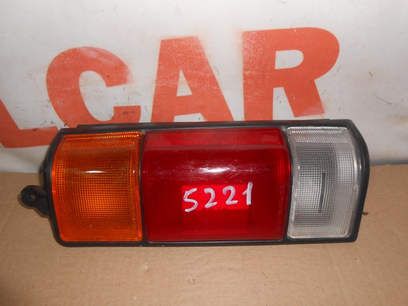 Задний фонарь задний правый Suzuki Every DE41V 35701-8550 новая