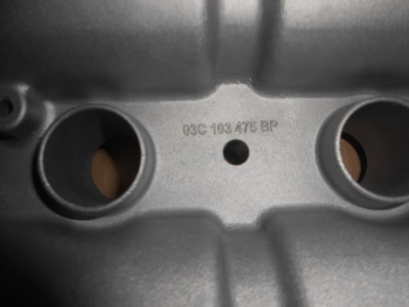 Крышка клапанов с распредвалами Volkswagen Polo 604 CFN