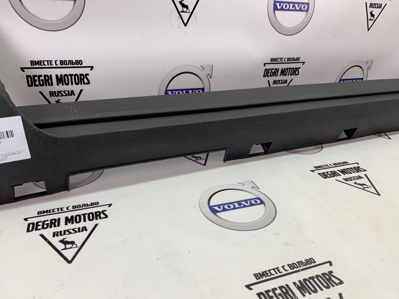 Накладка порога правая Kuga