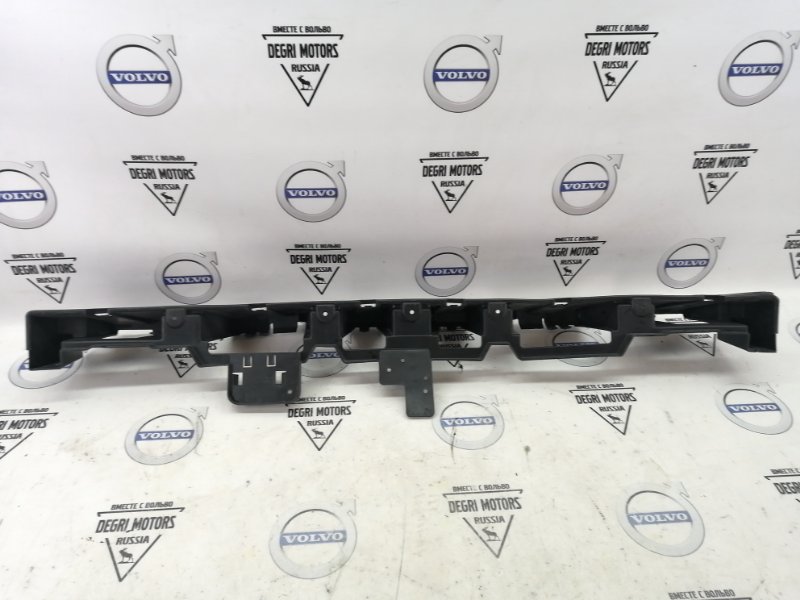 Абсорбер бампера задний Kuga 2 2013 Абсорбер бампера задний Kuga 2 2013