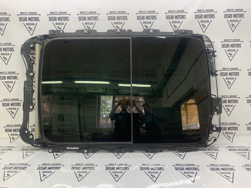 Люк Volvo XC90 2016 B4204T35 31675975 контрактная