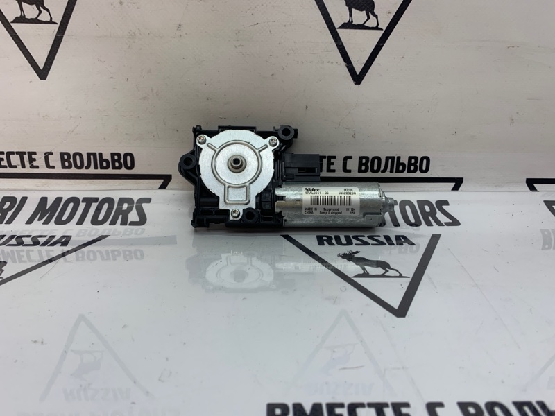 Мотор люка Volvo XC90 2016 B4204T35 31395517 контрактная