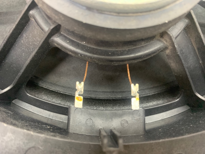 Колонка аудио передняя Explorer 2012 2.0L EcoBoost (240PS) Колонка аудио передняя Explorer 2012 2.0L EcoBoost (240PS)