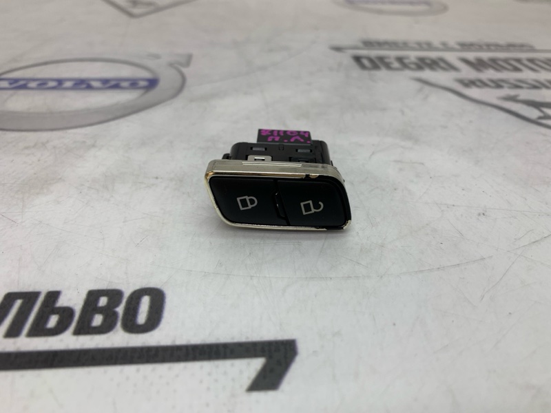 Запчасть кнопка центрального замка передняя левая Ford Explorer 2012 2.0L EcoBoost (240PS) BB5Z14028DA контрактная Кнопка центрального замка передняя левая Ford Explorer 2012 2.0L EcoBoost (240PS) BB5Z14028DA контрактная