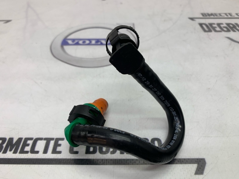 Вакуумная трубка Explorer 2012 2.0L EcoBoost (240PS) Вакуумная трубка Explorer 2012 2.0L EcoBoost (240PS)