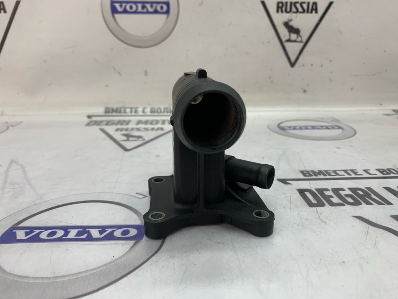 Фланец охлаждения Explorer 2012 2.0L EcoBoost (240PS)